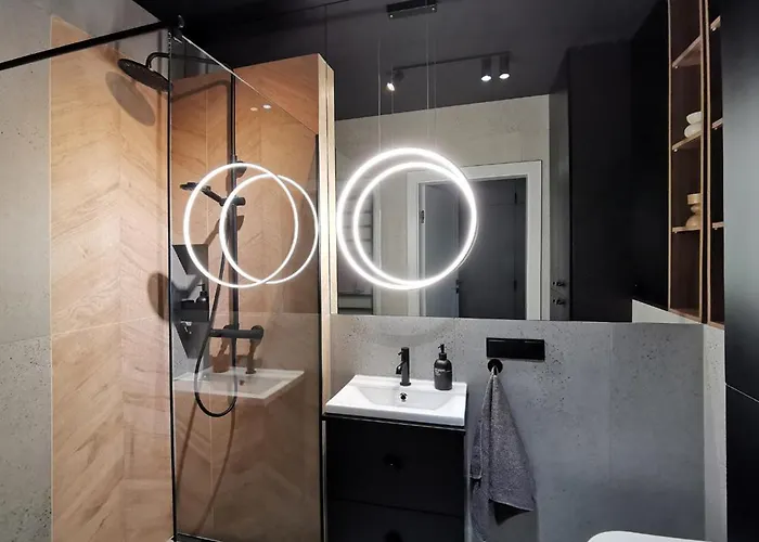 New Parking Free & Self Check In 24h Taras Miedziana 아파트