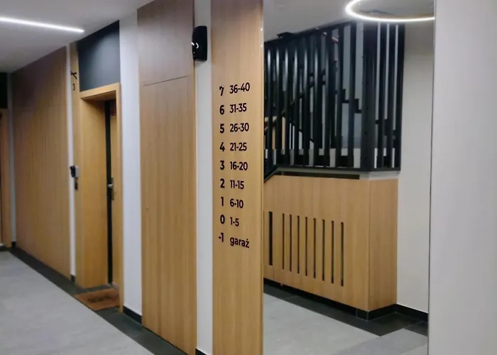 New Parking Free & Self Check In 24h Taras Miedziana * 브로츠와프