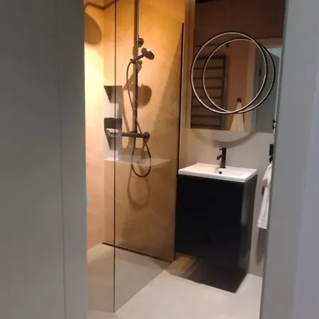 New Apartment Wroclaw Parking Place & Self Check In 24H Apartament Taras Miedziana