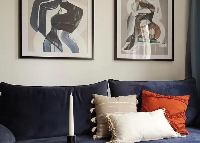 New Parking Free & Self Check In 24h Taras Miedziana Wroclaw